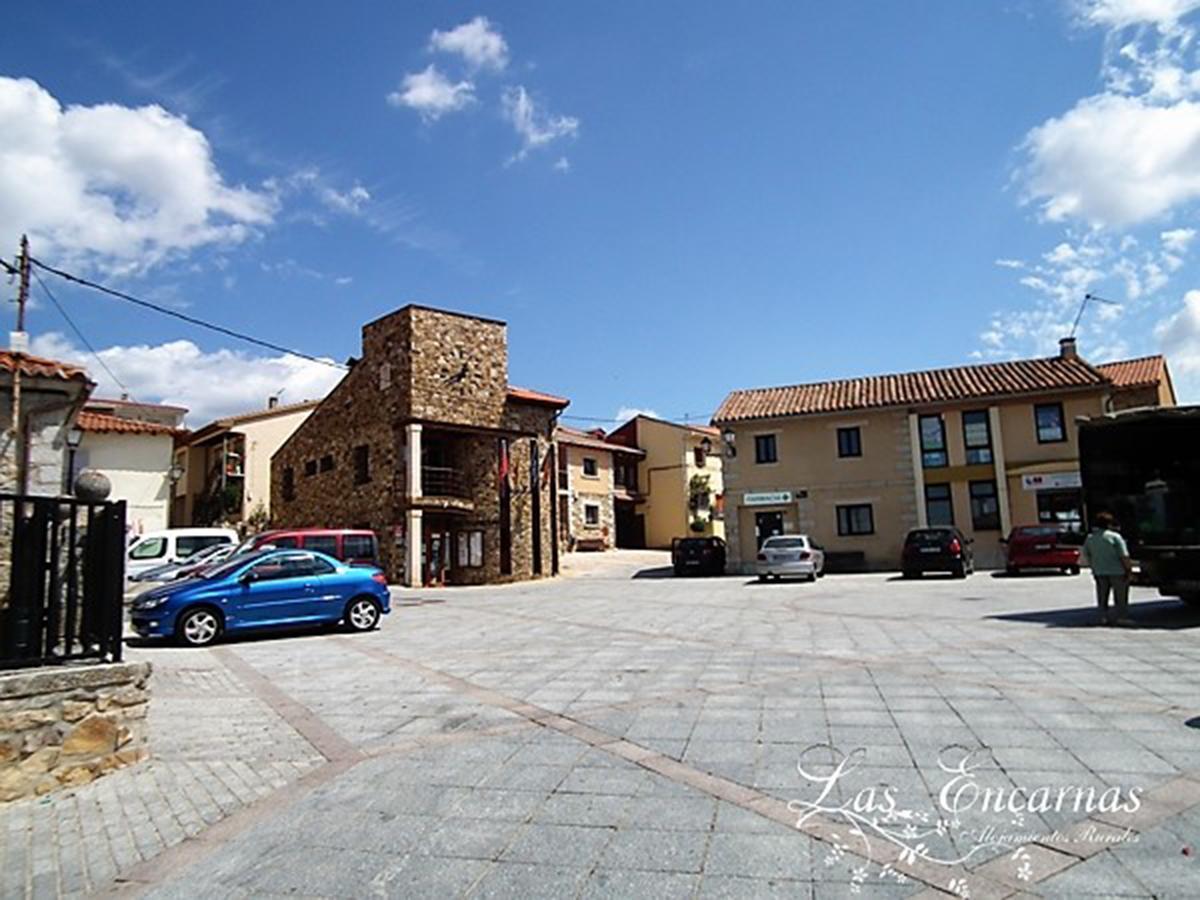 Las Encarnas Braojos de la Sierra Bagian luar foto